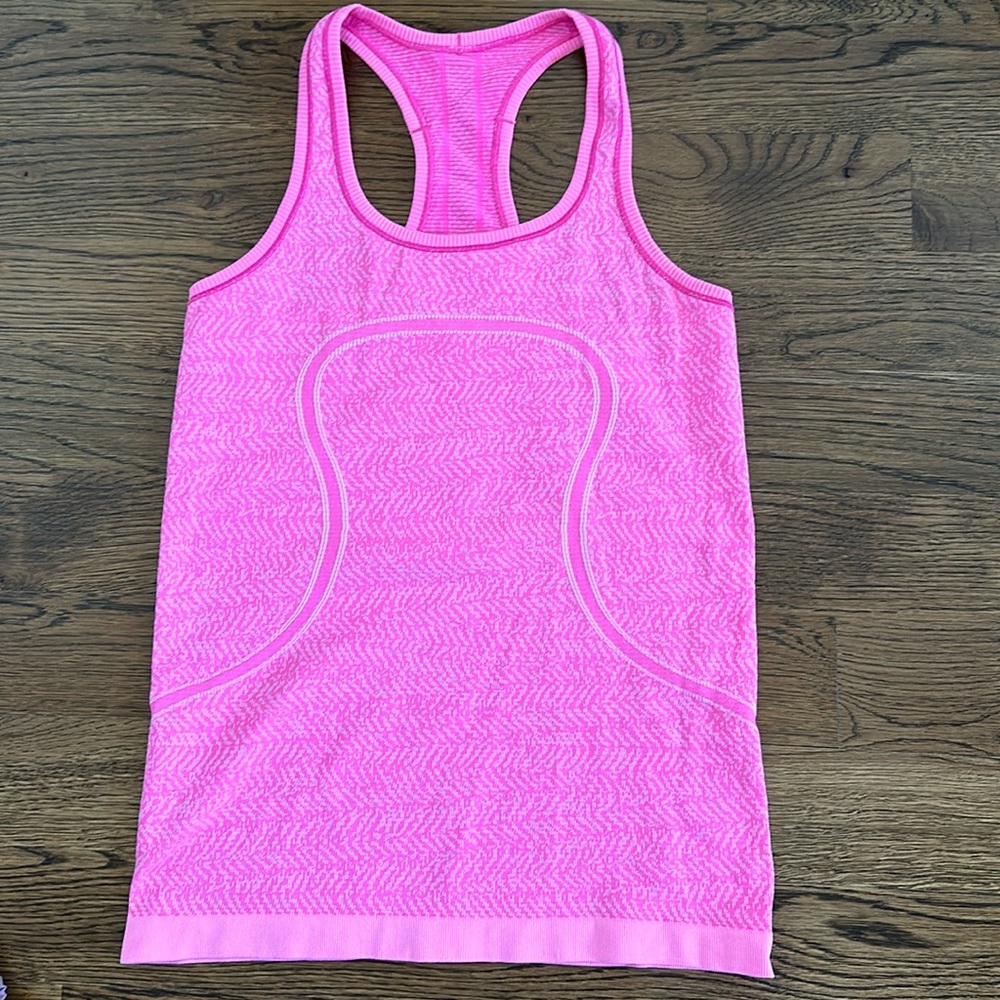 Lululemon Fluorescent Pink Tank Top Size 6